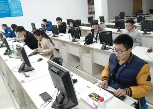 高校計(jì)算機(jī)科學(xué)與技術(shù)專業(yè)排名解析 電科大奪魁，哈工大表現(xiàn)引關(guān)注